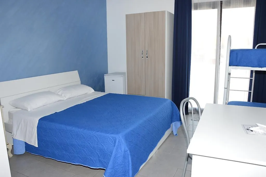 Ittiturismo L'Ancora Hotel Scoglitti Guest house